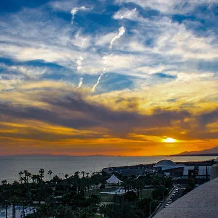 Ocean View By Buenavilla Apartment